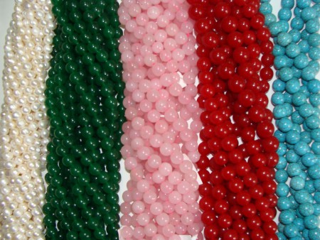 Fios variados em pedras naturais